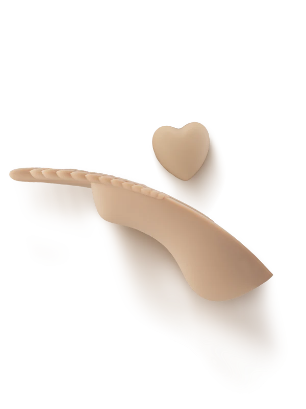 UNDERCOVER LOVER
APP-ENABLED WEARABLE MASSAGER
